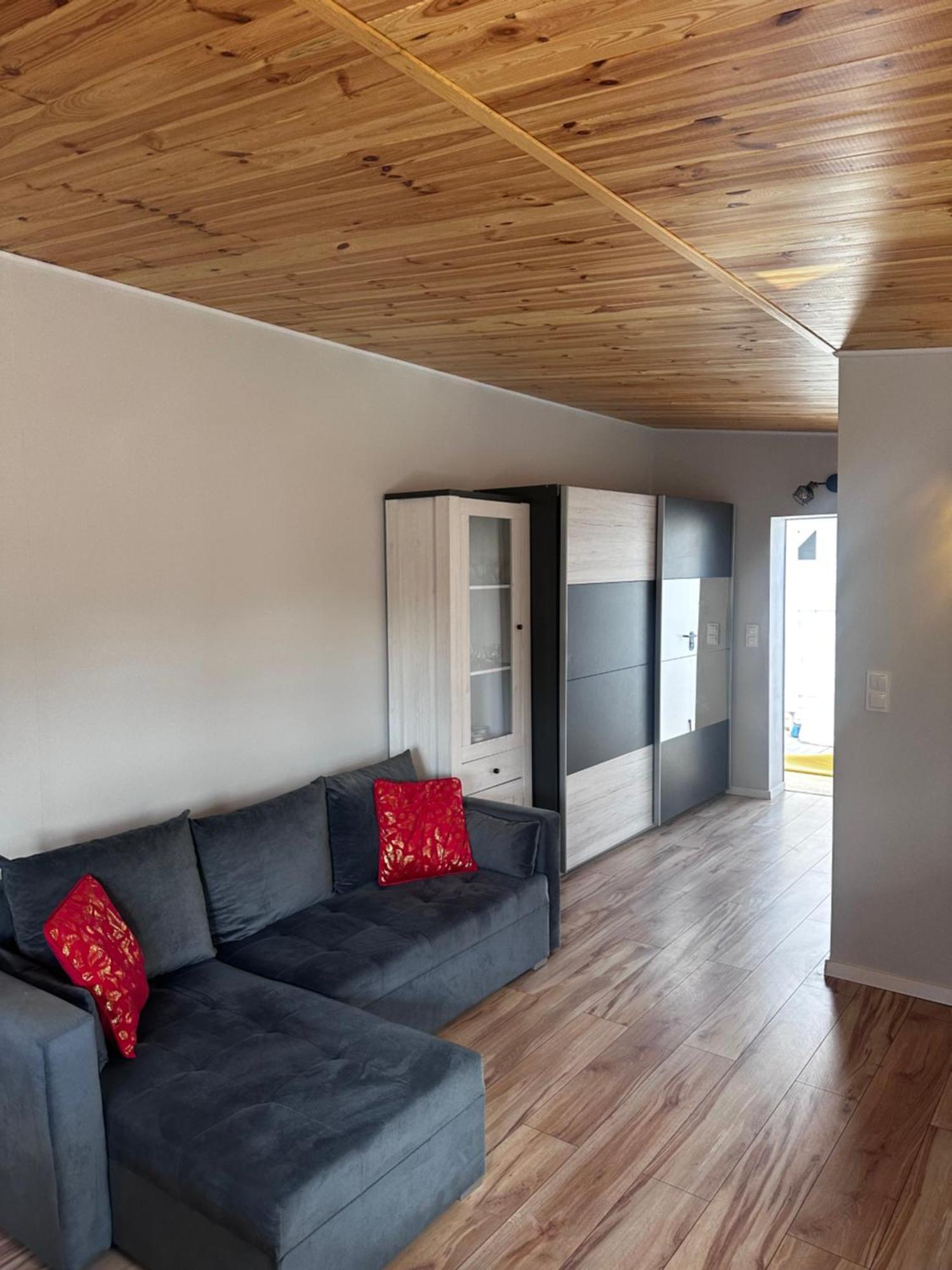 Villa Chatki Nad Wodnym Zakatkiem. à Wapnica  Extérieur photo