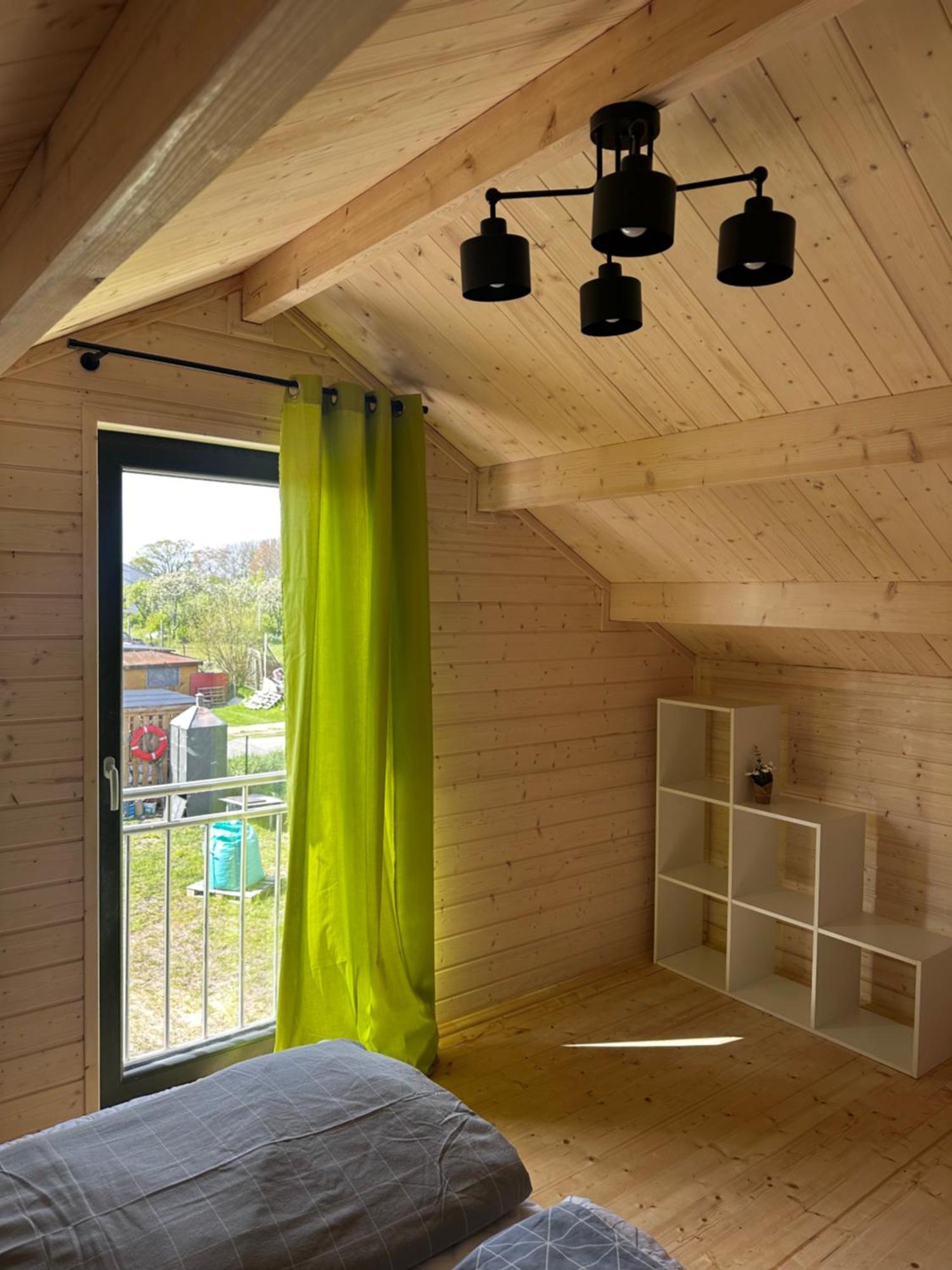 Villa Chatki Nad Wodnym Zakatkiem. à Wapnica  Extérieur photo