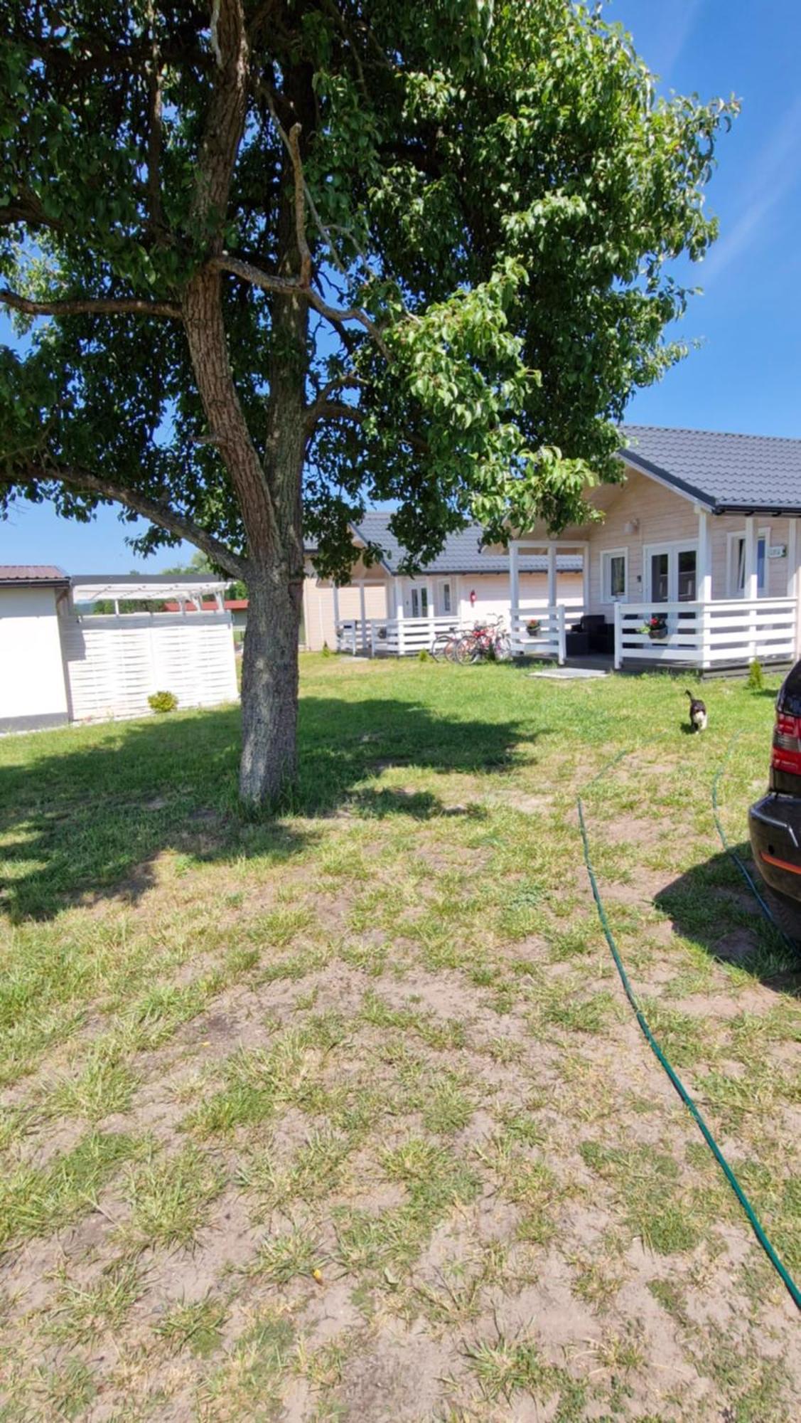 Villa Chatki Nad Wodnym Zakatkiem. à Wapnica  Extérieur photo